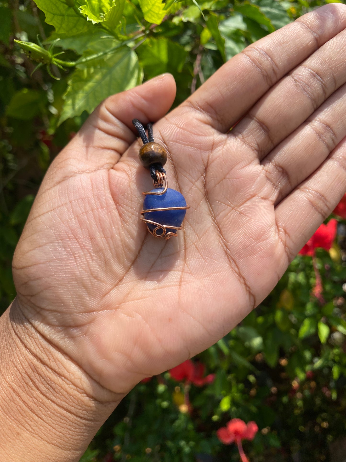 Lapis lazuli pendant necklace